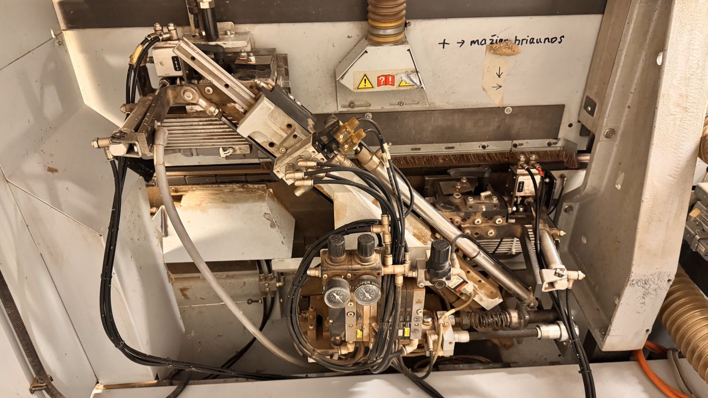 Single sided edge banding machine with Workpiece return / BRANDT / KDF 991