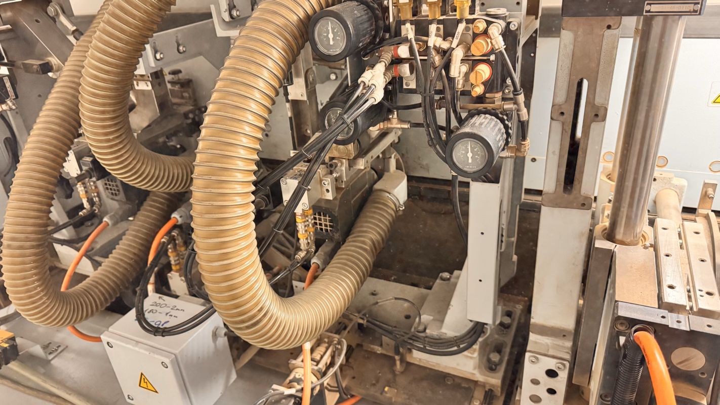Single sided edge banding machine with Workpiece return / BRANDT / KDF 991
