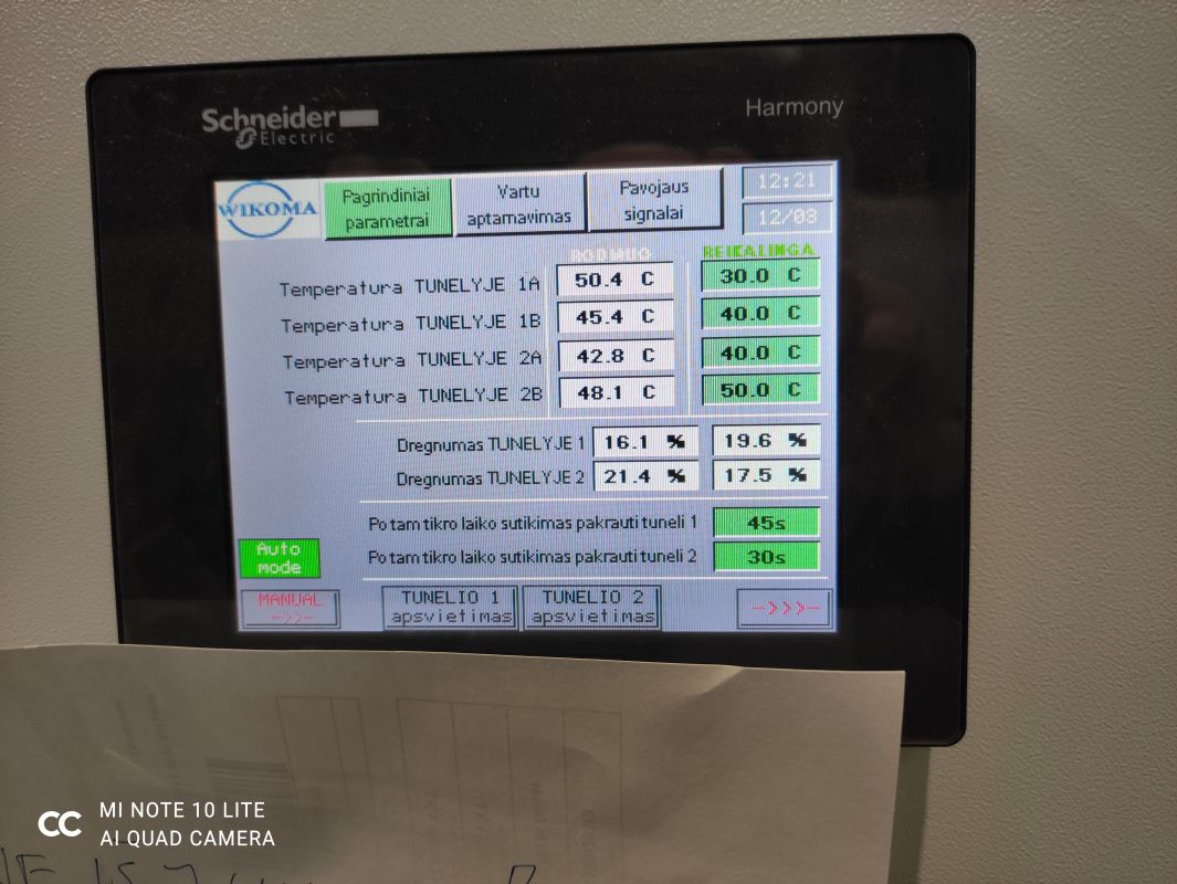 Lacquering line of narrow edge surfaces / WIKOMA / 