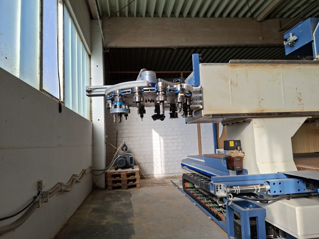 CNC machining center / MKM International / uni_Portal 50/15 RO