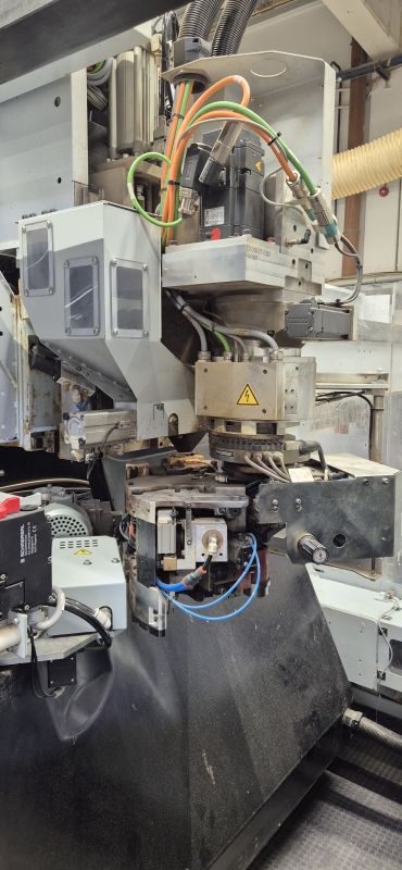 CNC - Machining Center with gluing unit / HOMAG / BMG 512/40/12/V/A