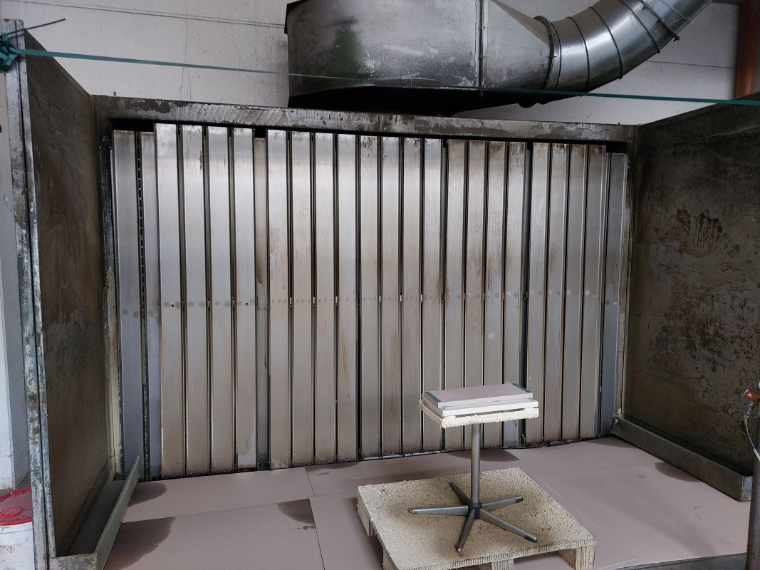 spray wall / N/A / spray wall / N/A /