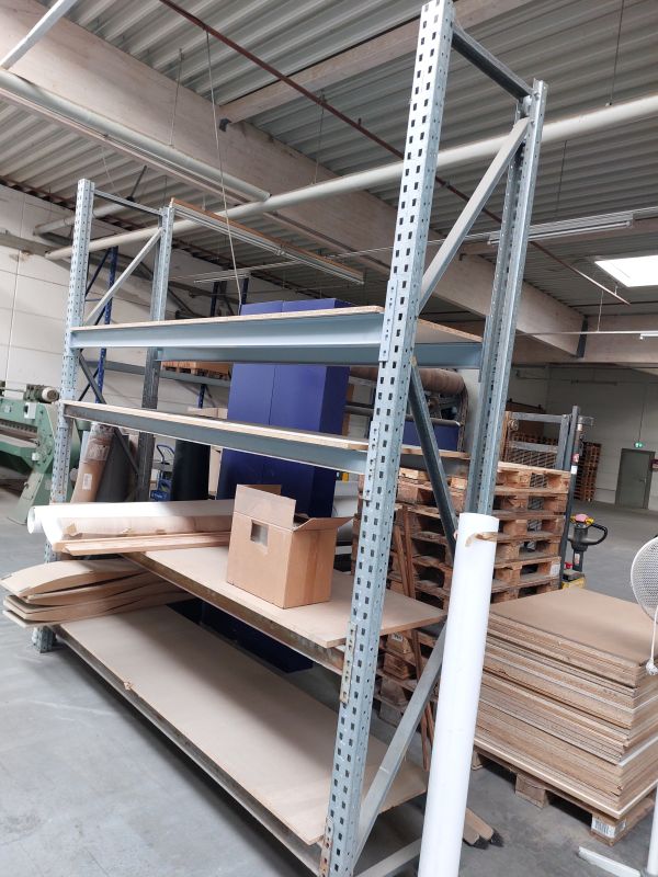 Pallet racking systems / N/A / 