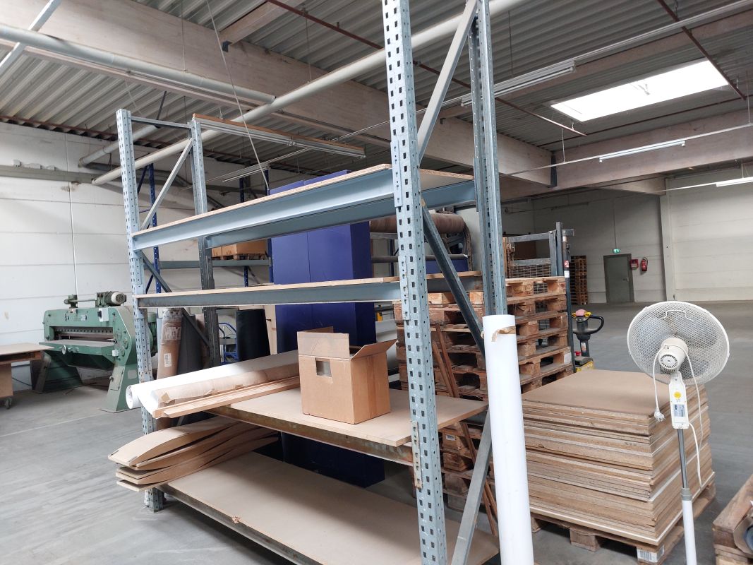 Pallet racking systems / N/A / 
