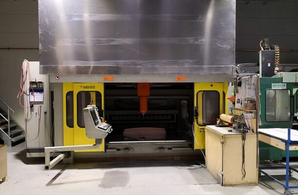 5-axis CNC machining center / Geiss / 2000x1000