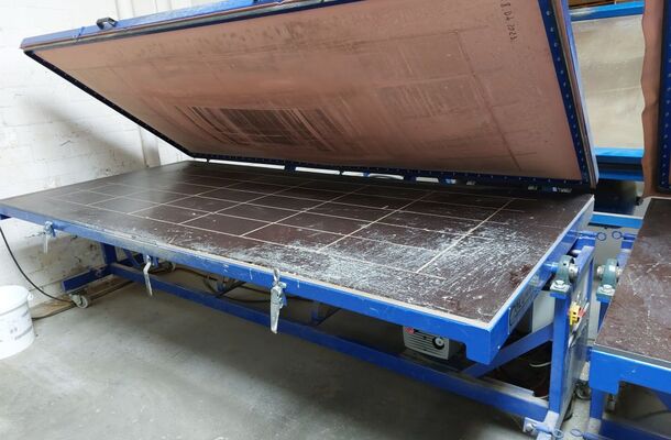 membrane press with Becker pump / COLUMBUS / Vakuform Standard