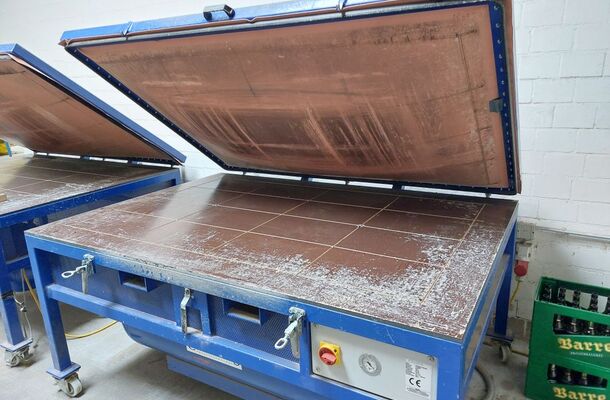 membrane press table / COLUMBUS / Vakuform